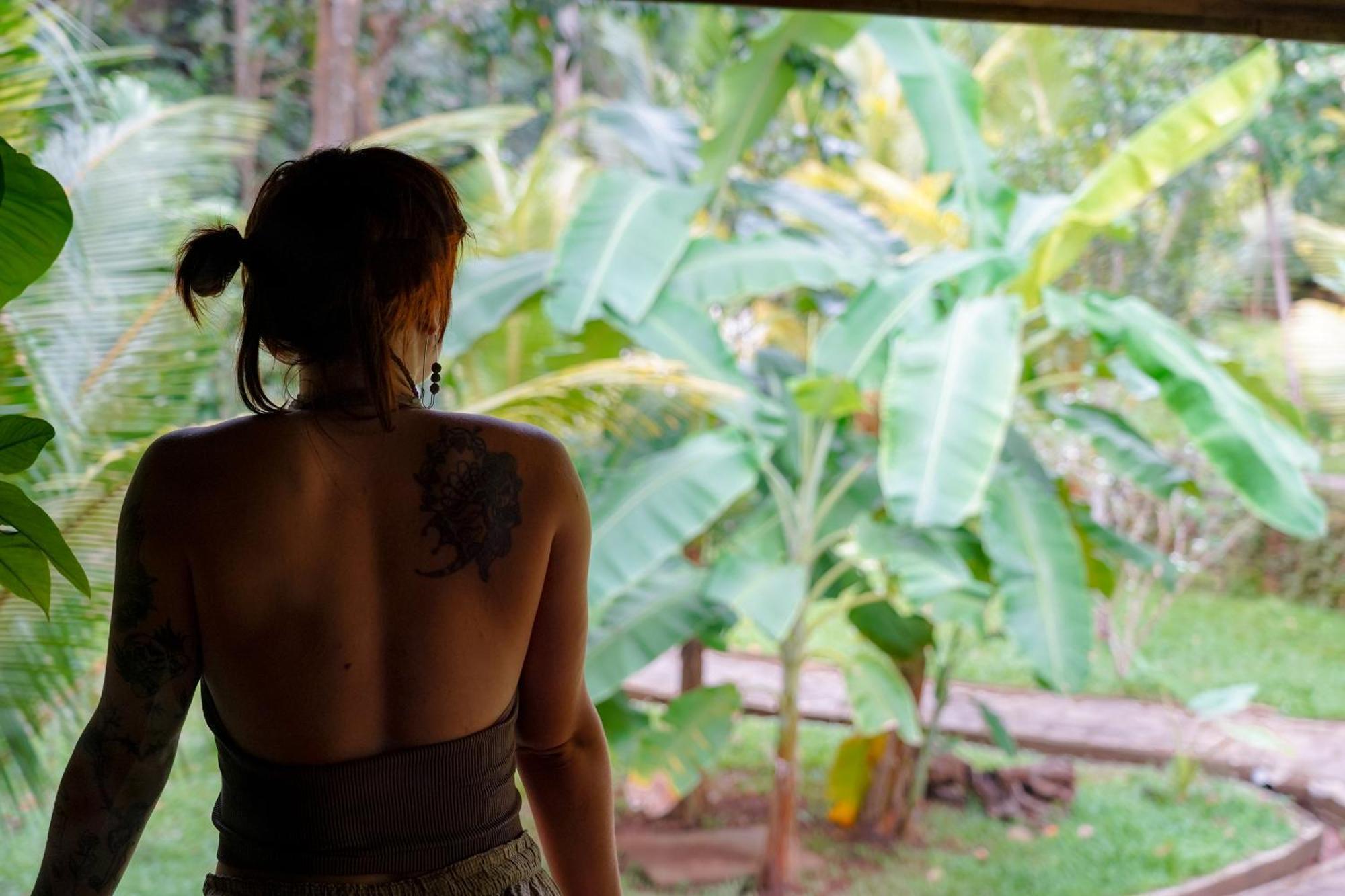 Into The Blue - Yoga Included & Walk To 3 Beaches Tangalle Exteriör bild